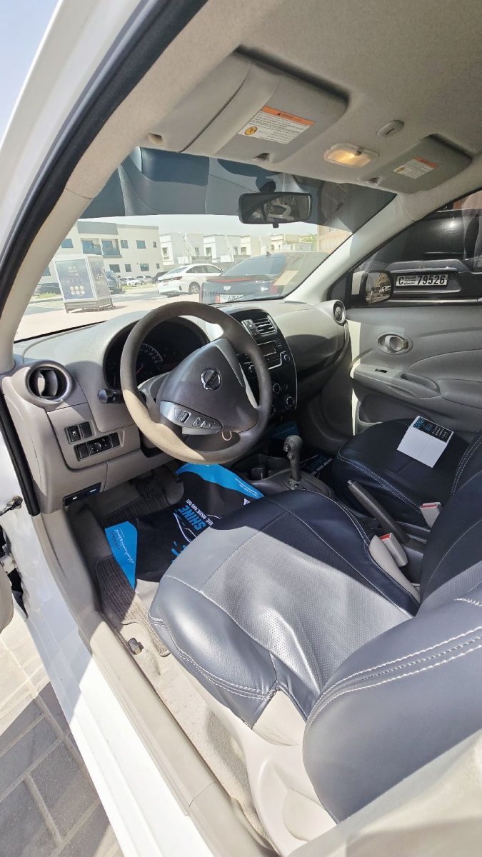Nissan Sunny for sale - clean, 120k km