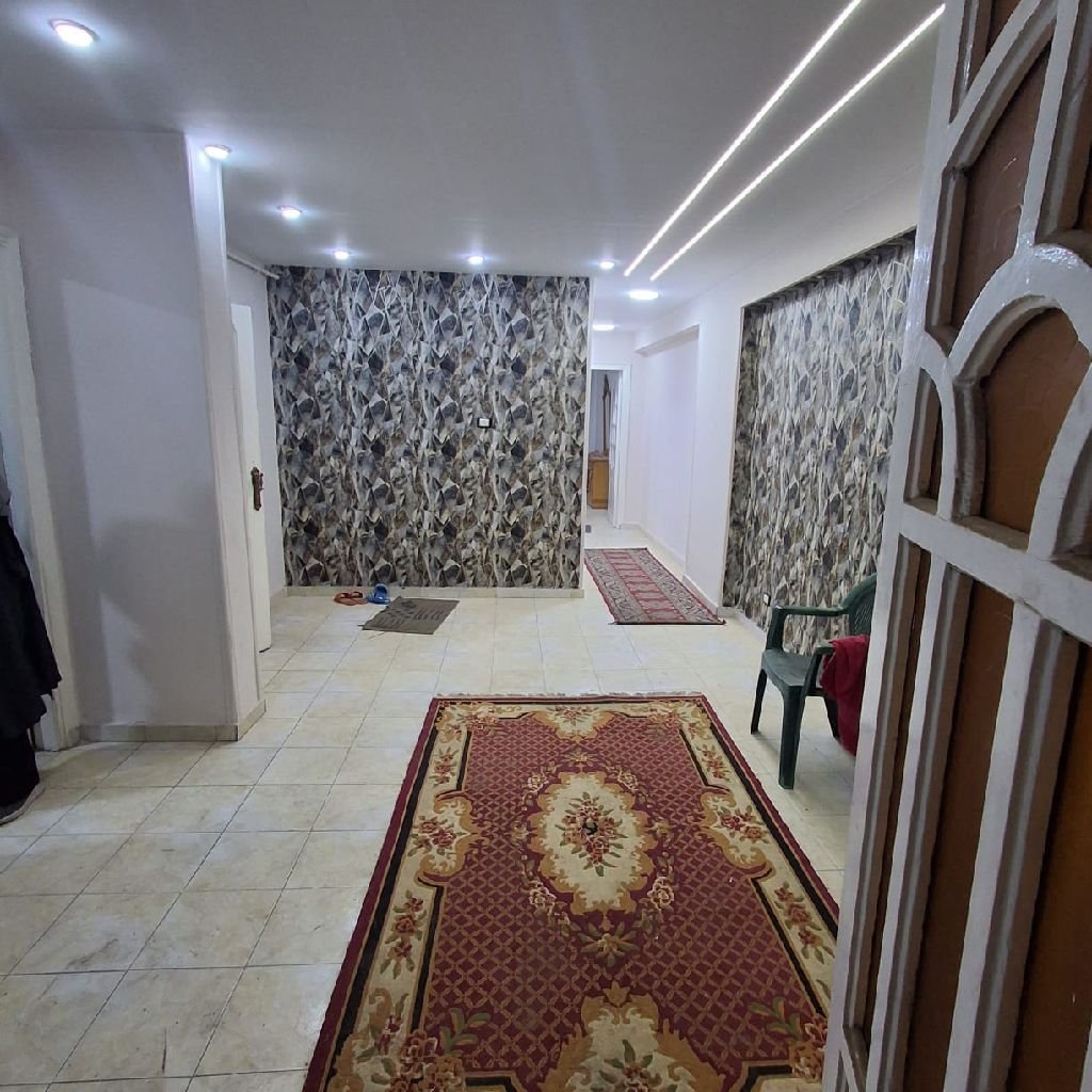 بفضل الله تعالى يوجد تركيب انترلوك