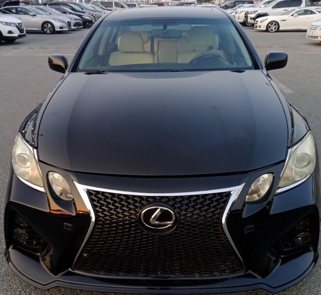 Lexus 2010 for sale - 570k km
