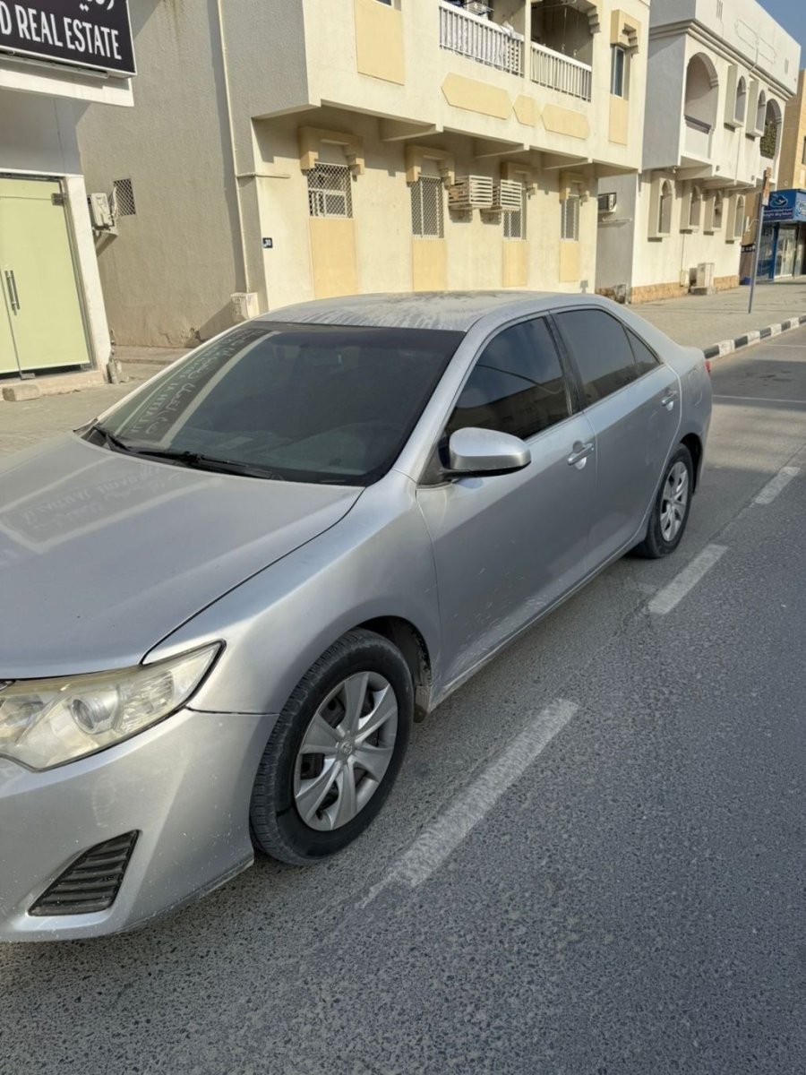 تويوتا كامري 2014 مواصفات خليجية للبيع - سيارات - صورة 3 من 5